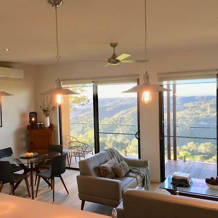 Scandinavian Cabin - Maleny - One Bedroom Екстер'єр фото