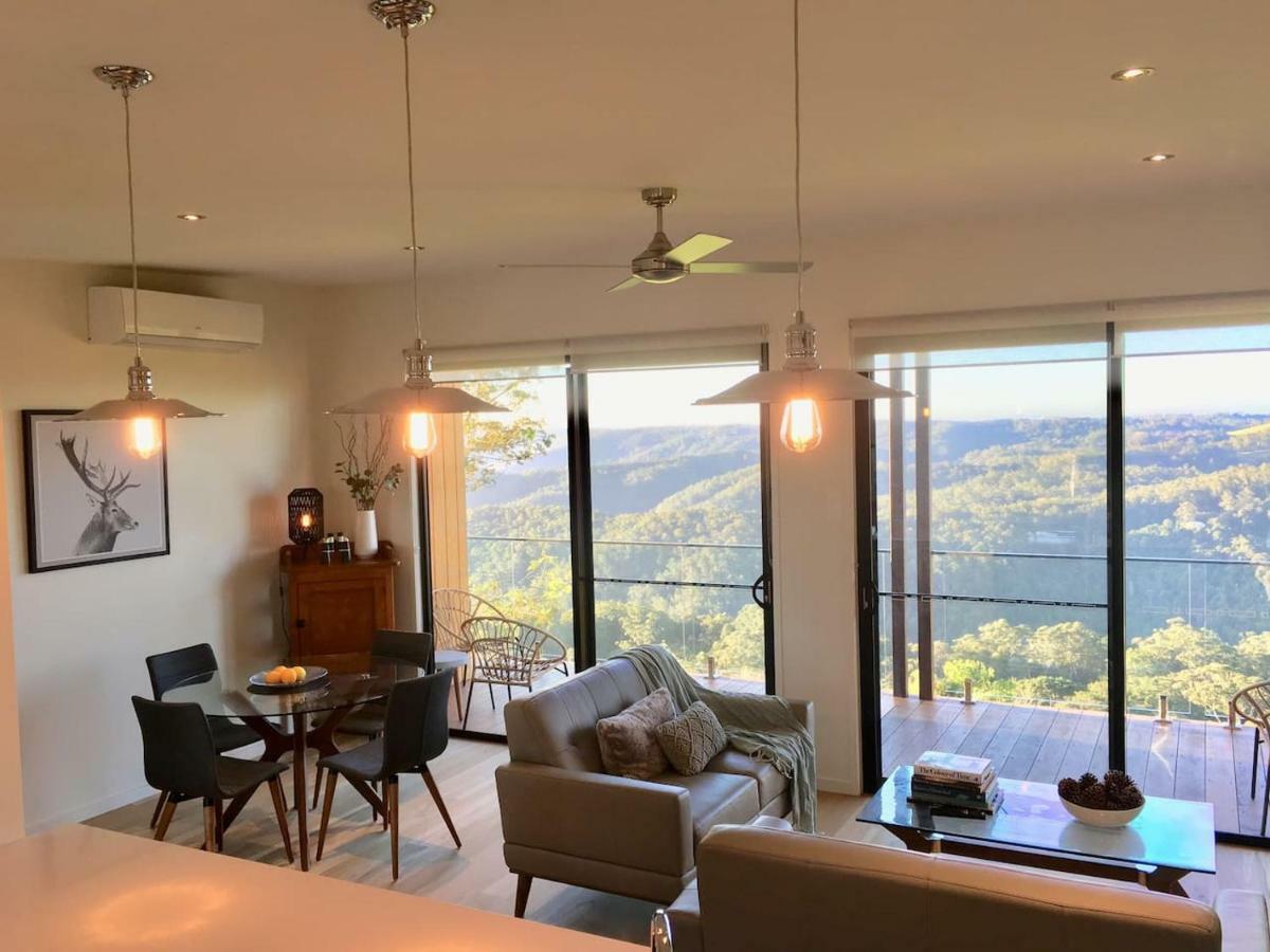 Scandinavian Cabin - Maleny - One Bedroom Екстер'єр фото